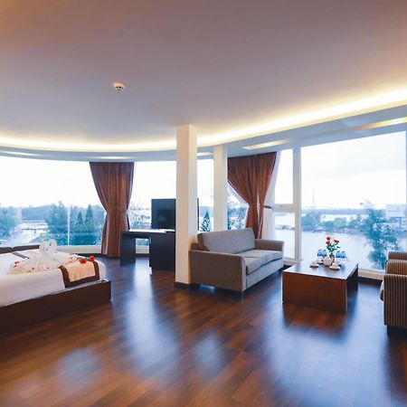 International Hotel Cần Thơ Zewnętrze zdjęcie